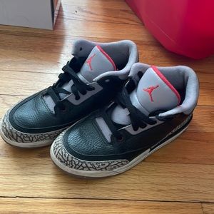 Air Jordan 3 Retro OG 'Black Cement'